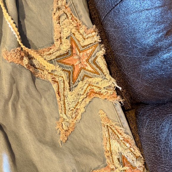 Kids Star Patch Joggers - Picture 2 of 5